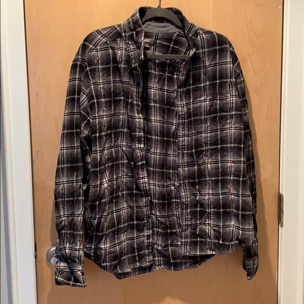 Oversized men’s flannel